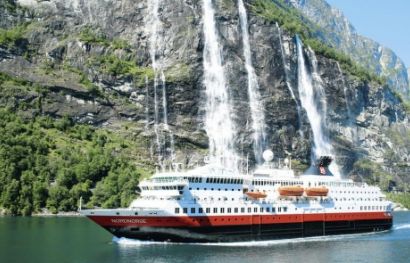 Geirangerfjord - MS Nordnorge